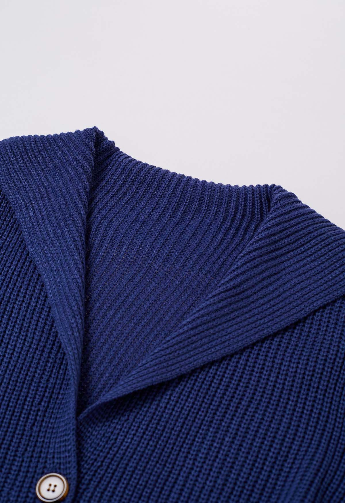 Cardigan long boutonné en tricot à col à rabat en bleu marine