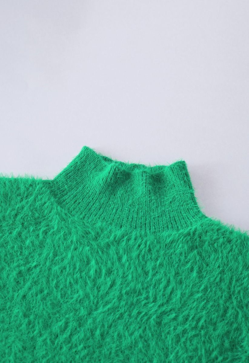 Pull en maille duveteuse à col montant Cozy Perfection en vert