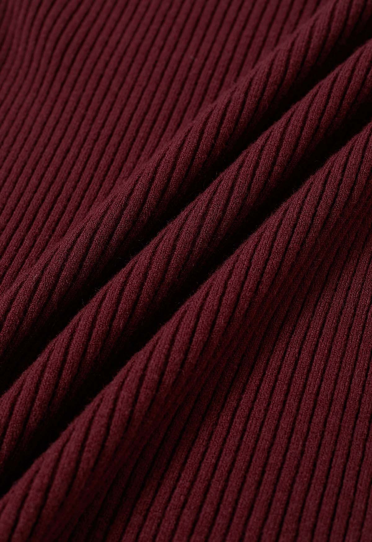 Haut en tricot côtelé ajusté à col roulé en bordeaux