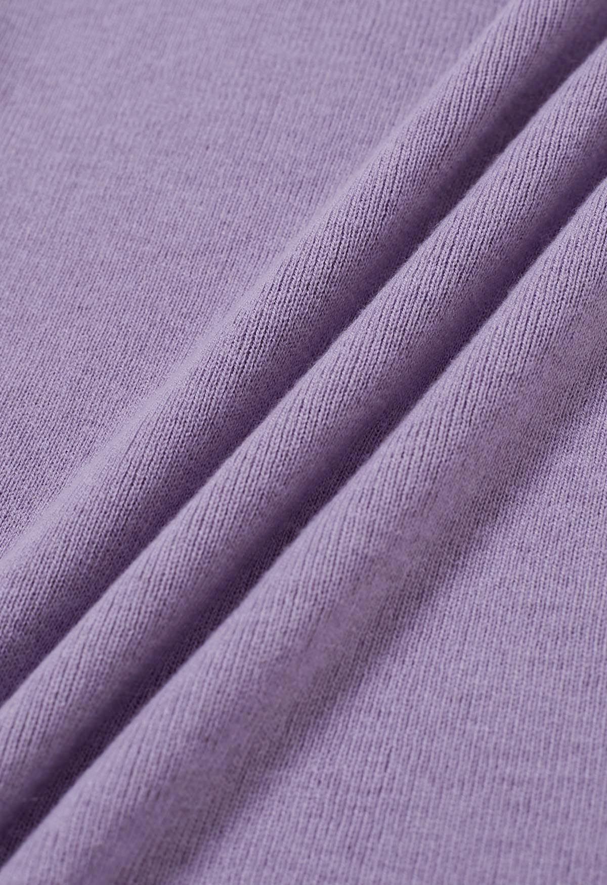 Haut basique en tricot doux à col haut en lilas