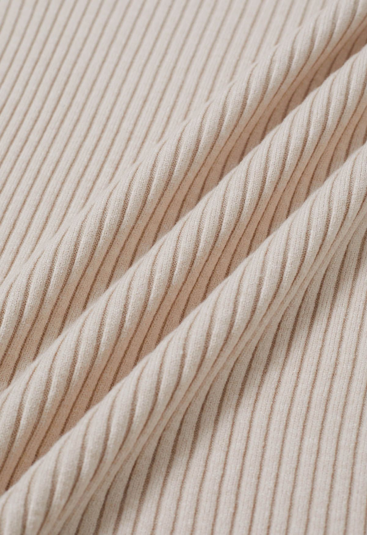 Pull polyvalent en tricot côtelé à col roulé en avoine