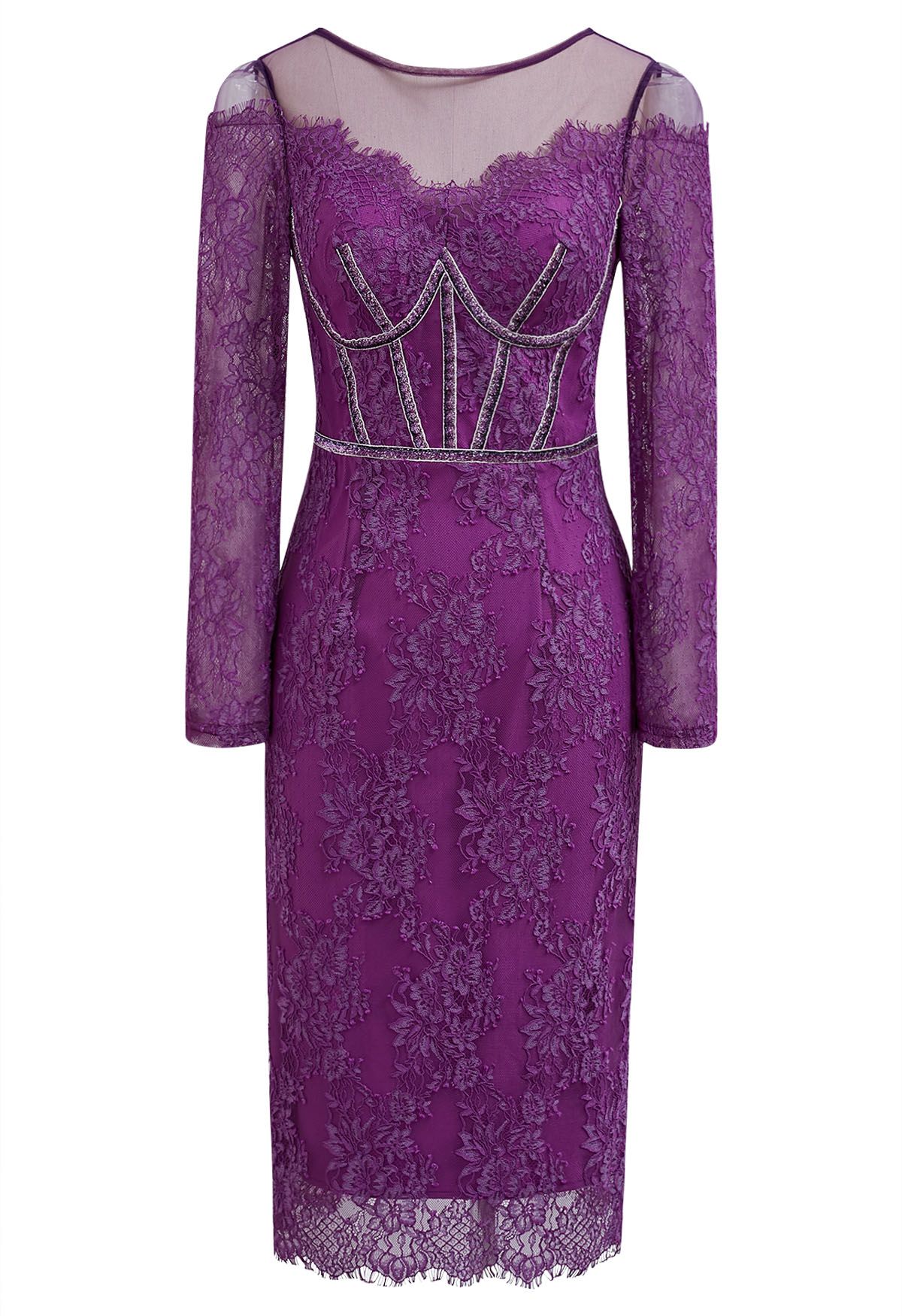 Robe midi moulante en dentelle violette délicate