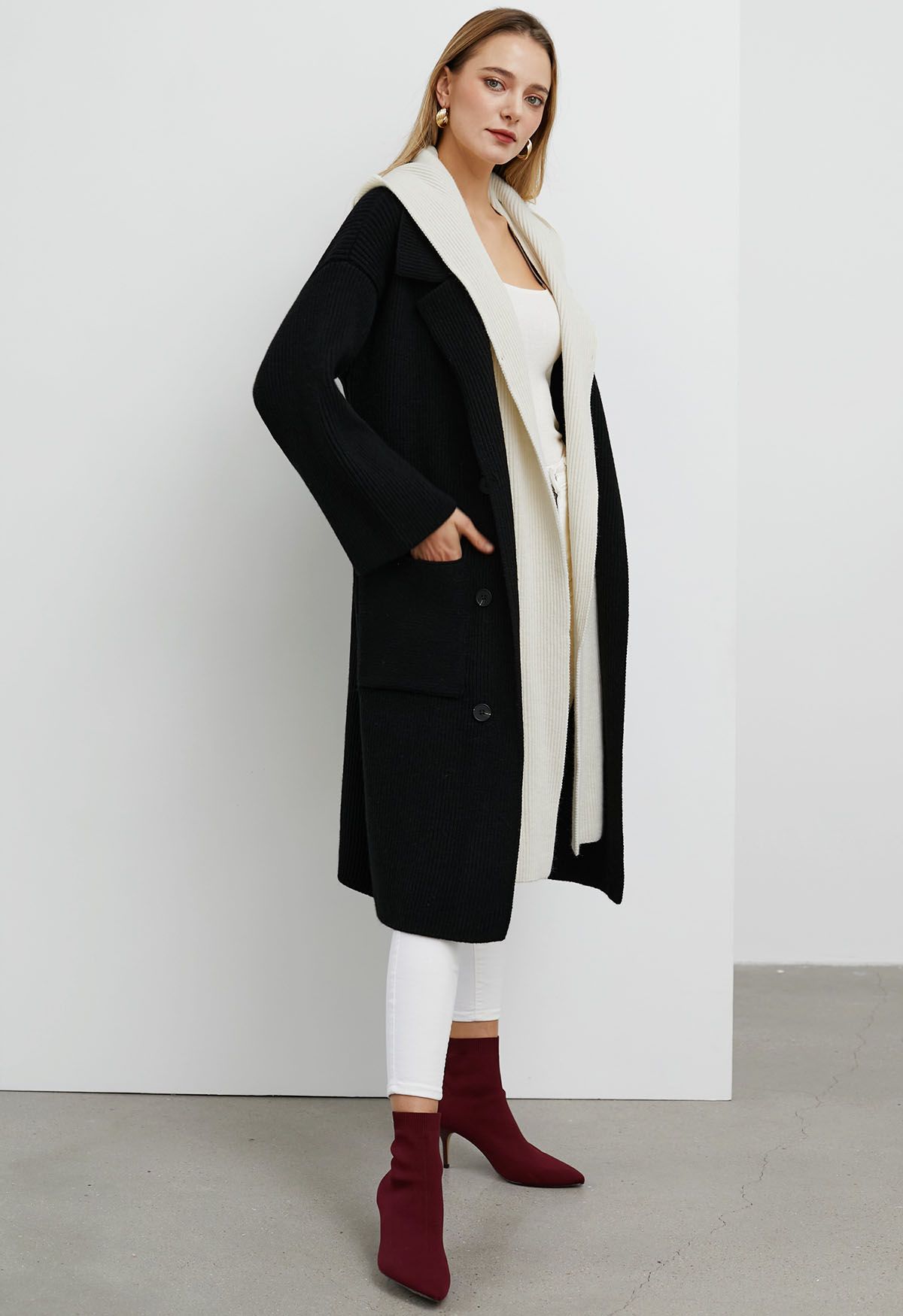 Faux manteau long à capuche deux pièces contrasté en noir