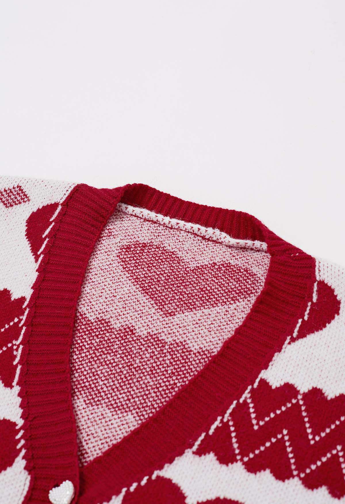Cardigan court en tricot doux à cœur rouge