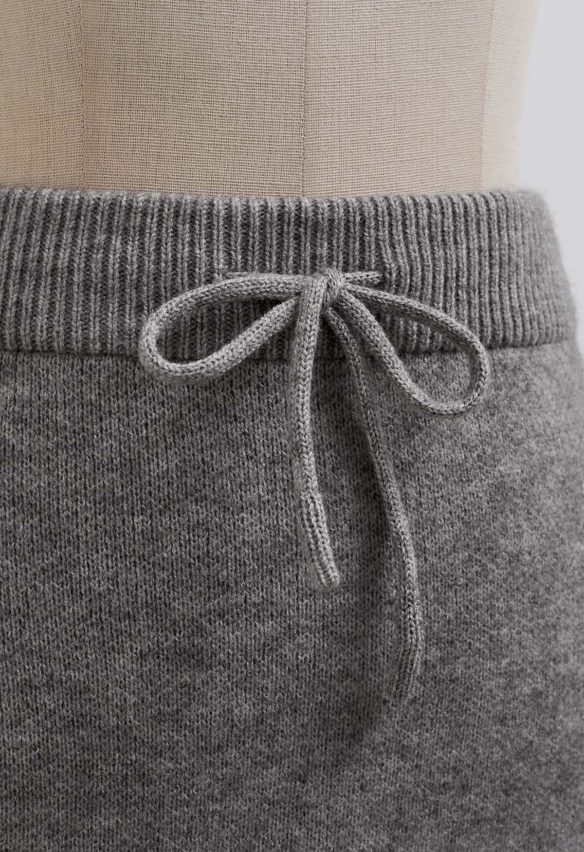 Ensemble pull et jupe en tricot à lettres Paris en gris