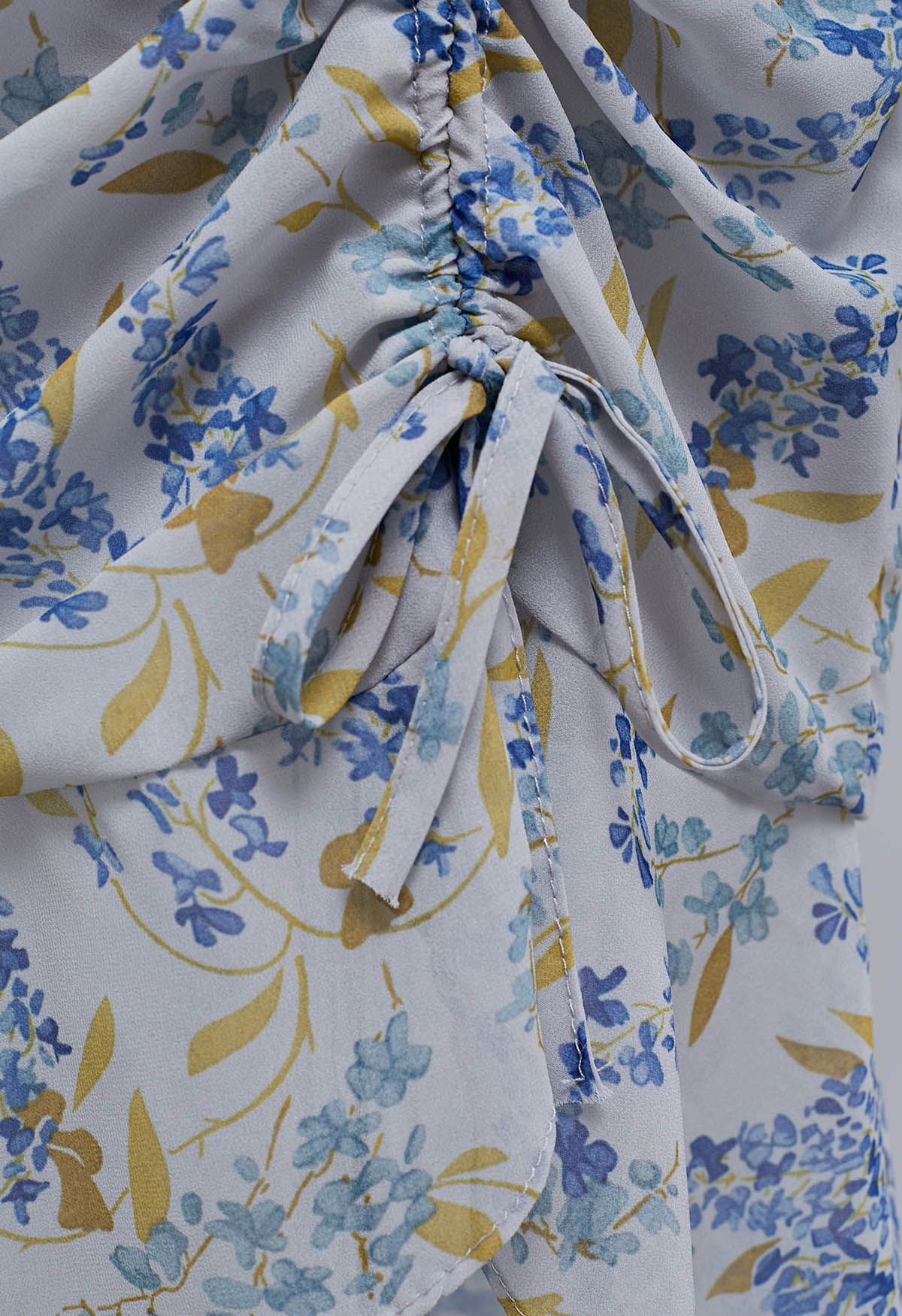 Robe en mousseline froncée à cordon de serrage bleuâtre Floret