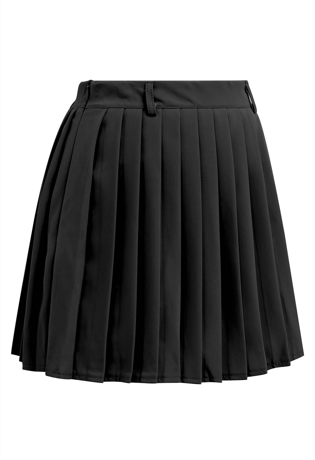 Mini-jupe plissée classique en noir