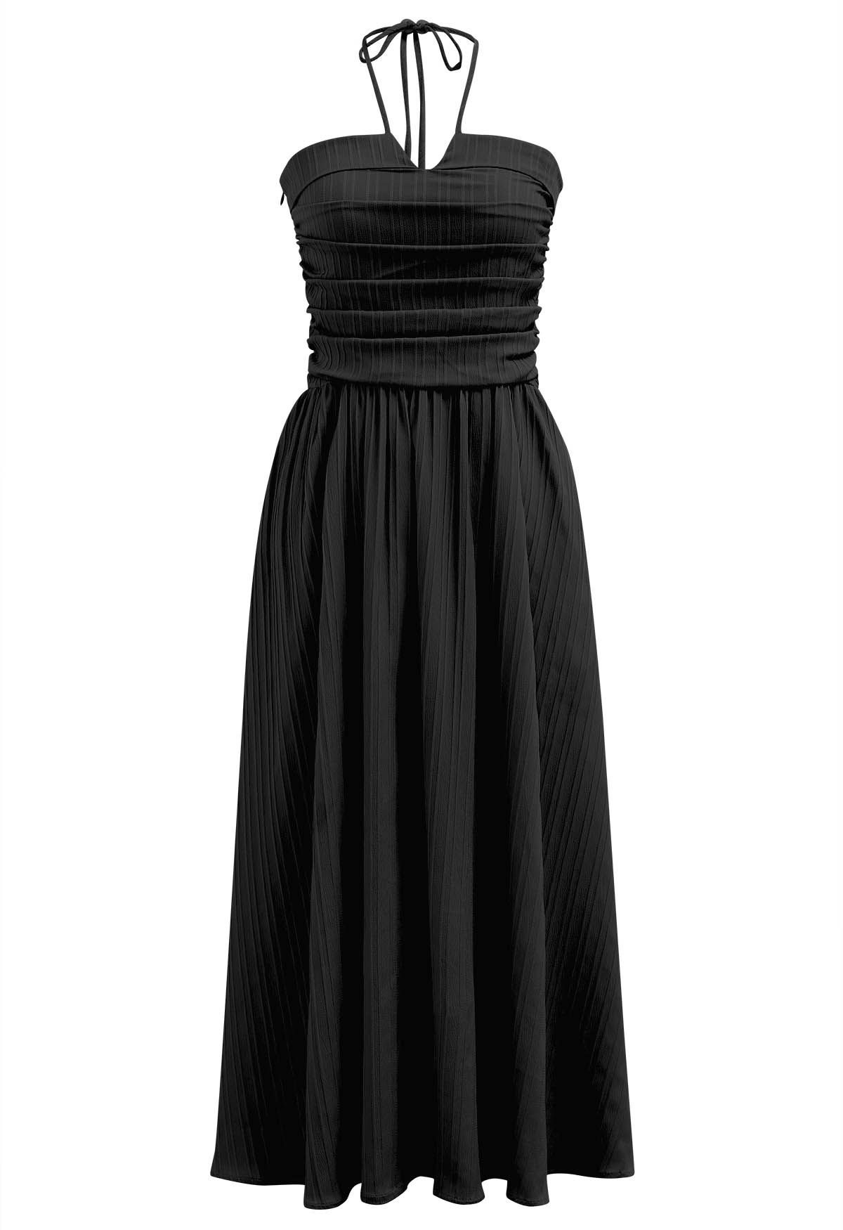 Robe mi-longue dos nu froncée au dos en noir