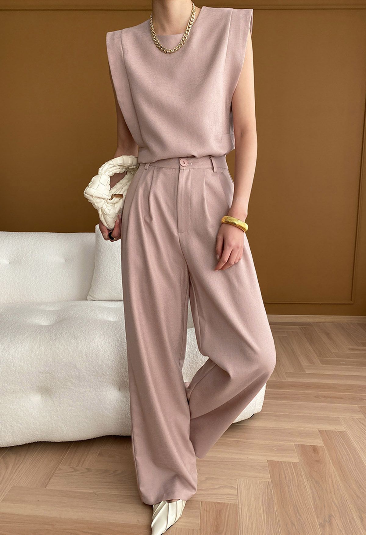 Ensemble chic sans manches et pantalon large fluide en rose