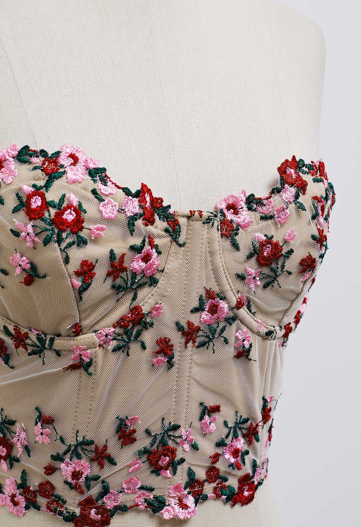 Haut bustier corset brodé de fleurs délicates
