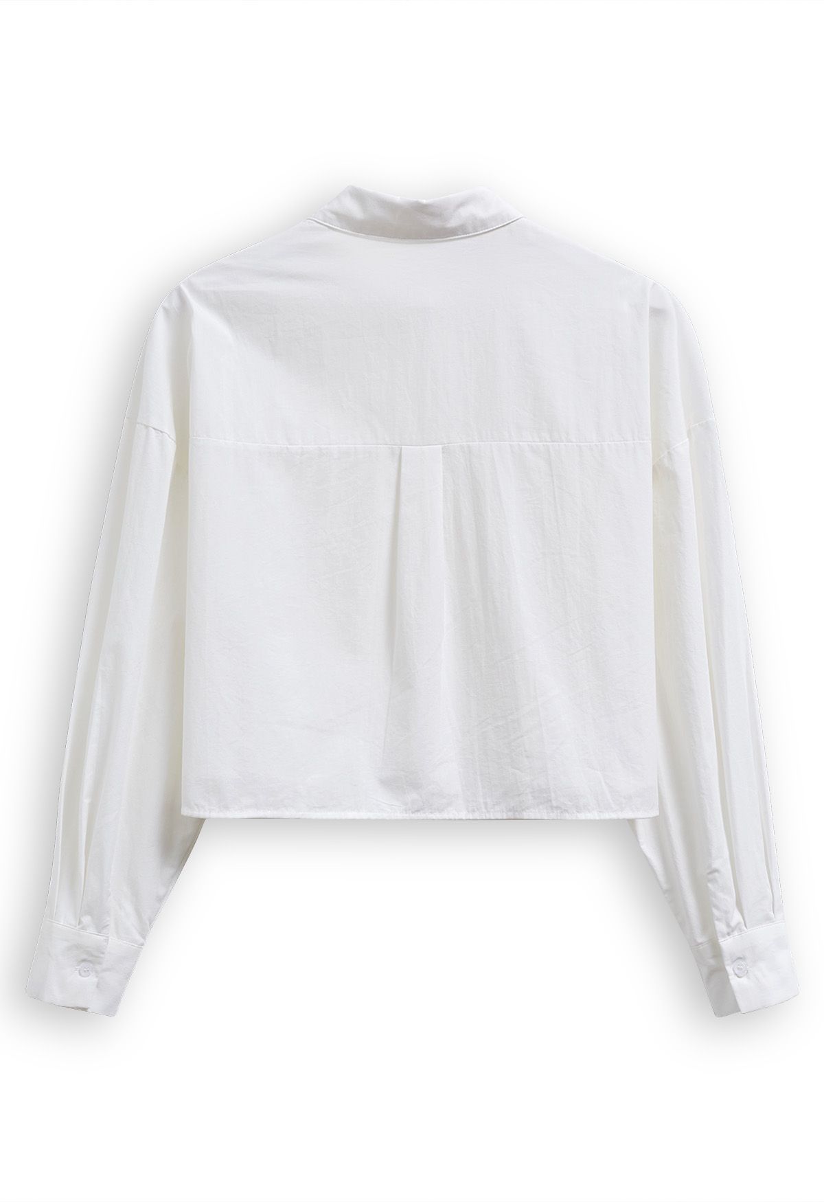 Chemise courte boutonnée chic en blanc