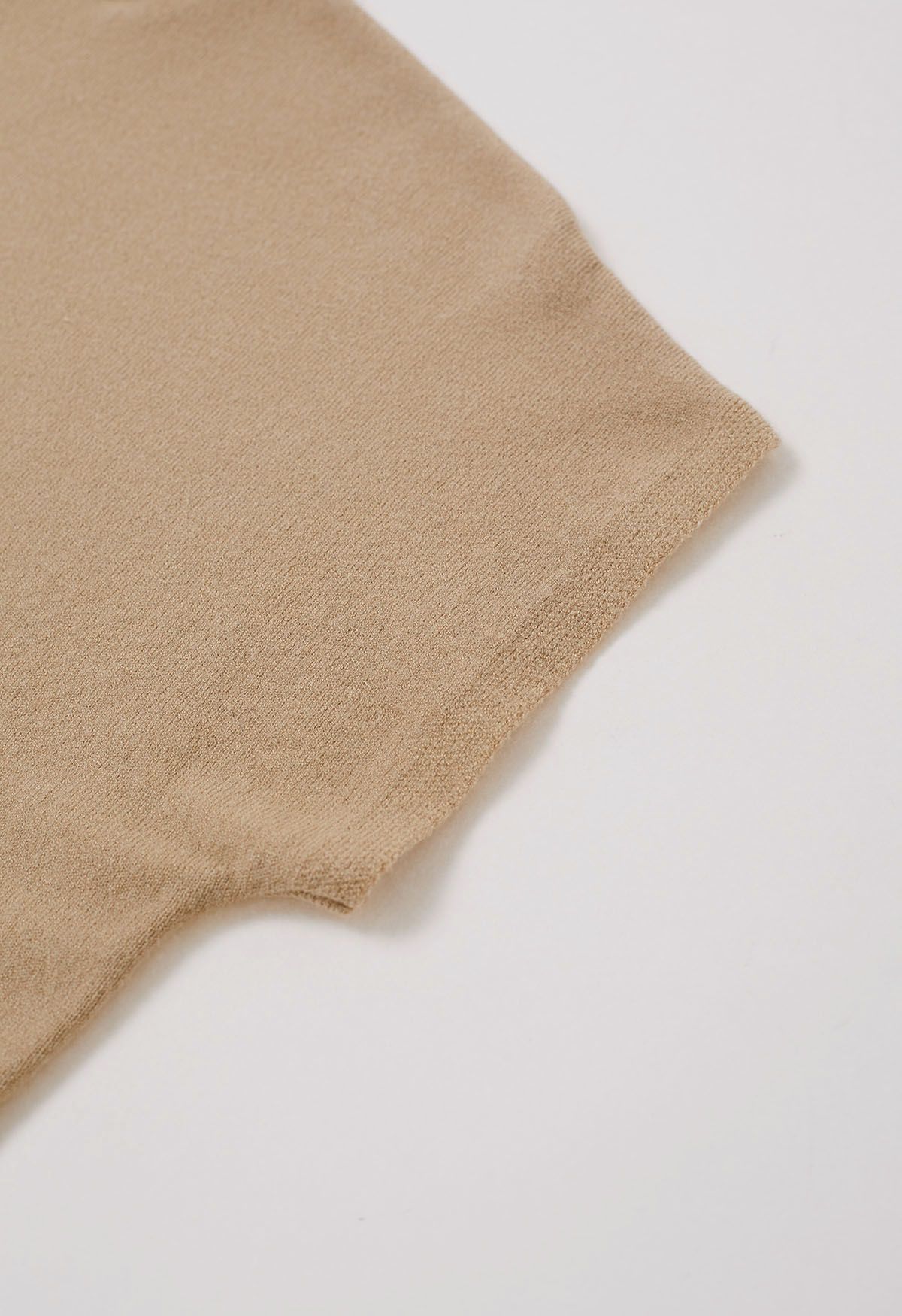 Haut en tricot à manches courtes de couleur unie, beige