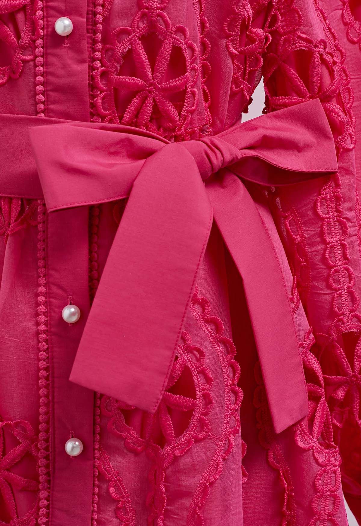 Robe midi boutonnée au crochet découpée en rose vif