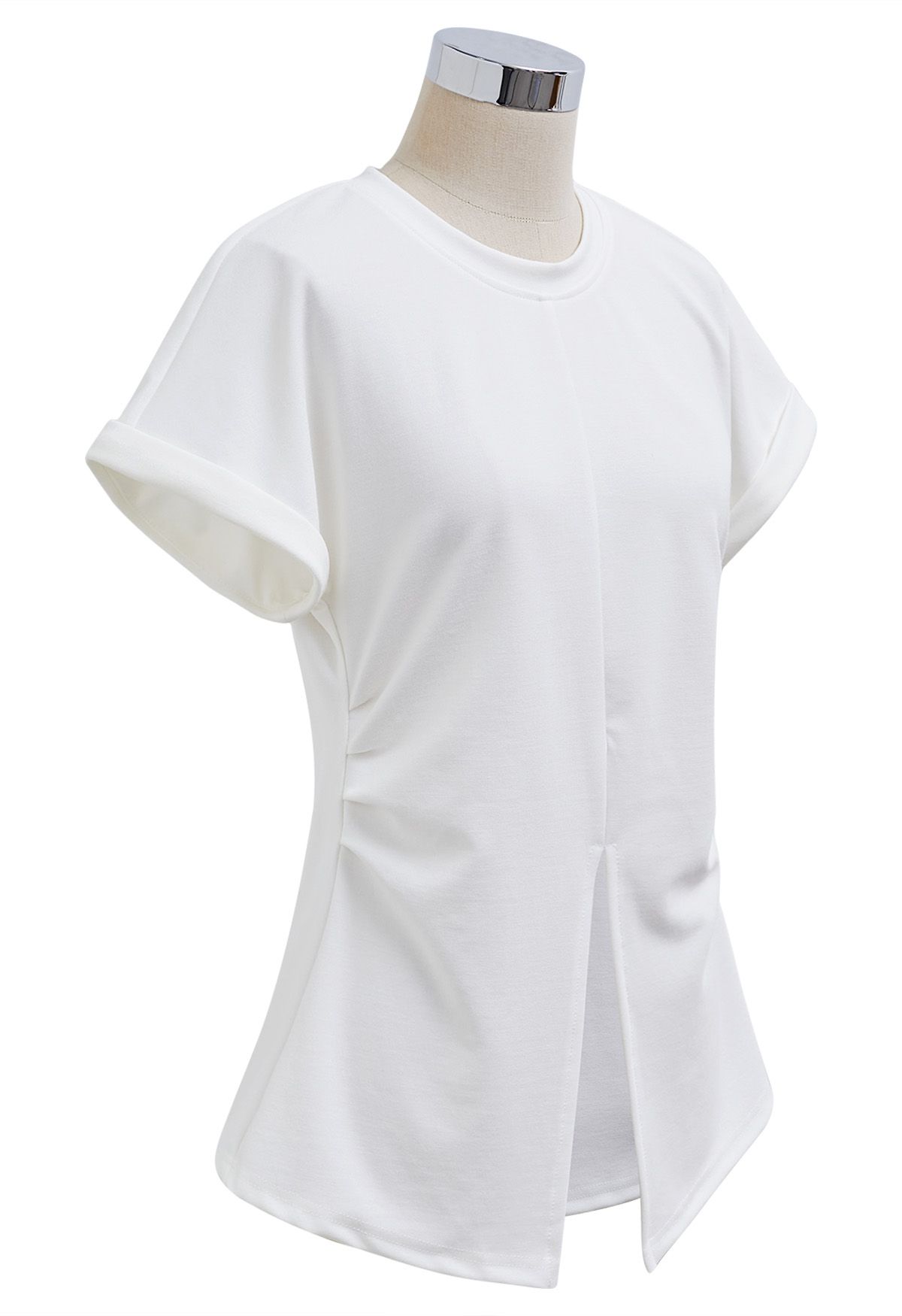T-shirt froncé à ourlet fendu en blanc