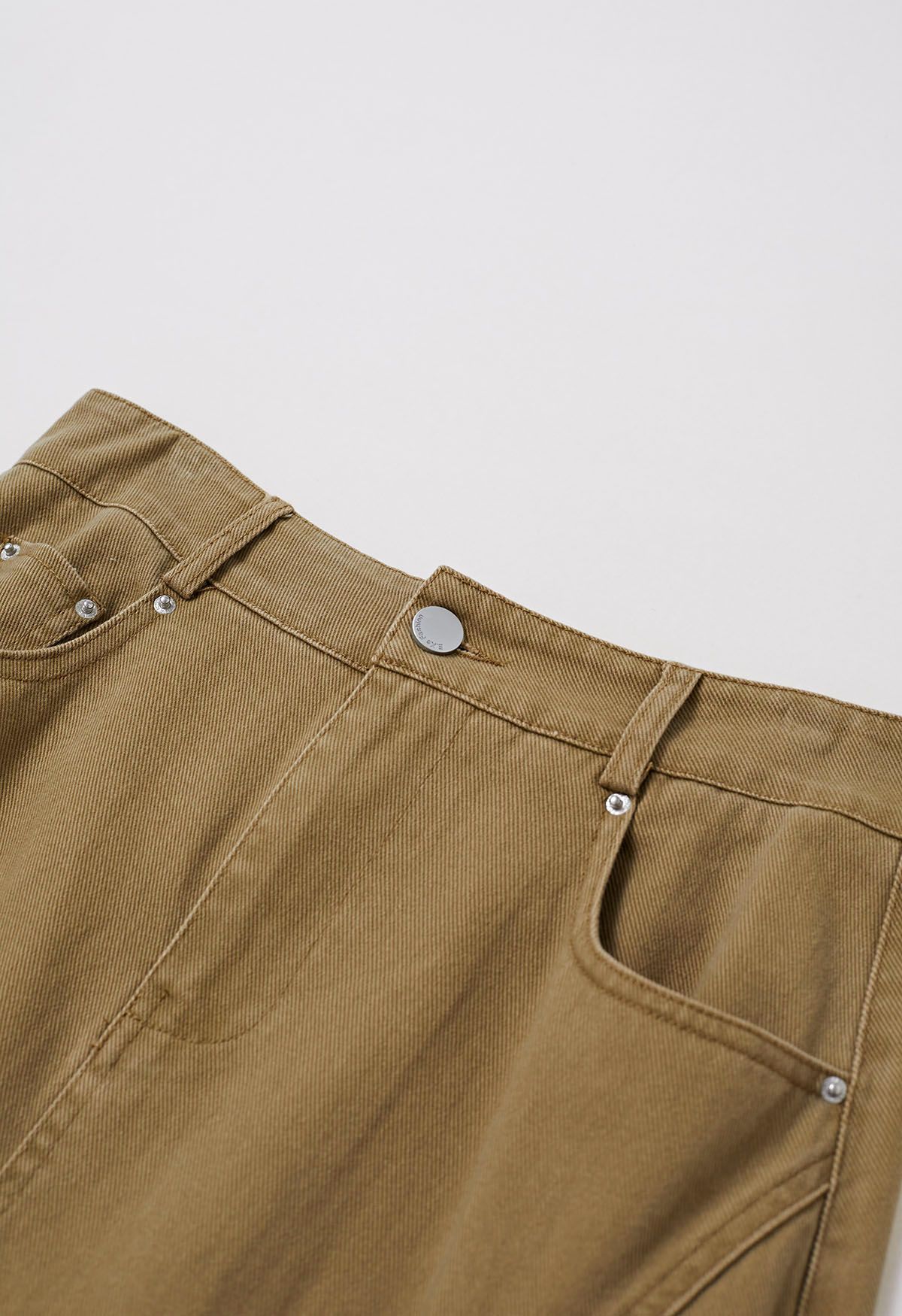 Jupe en jean avec poches latérales et coutures détaillées, beige