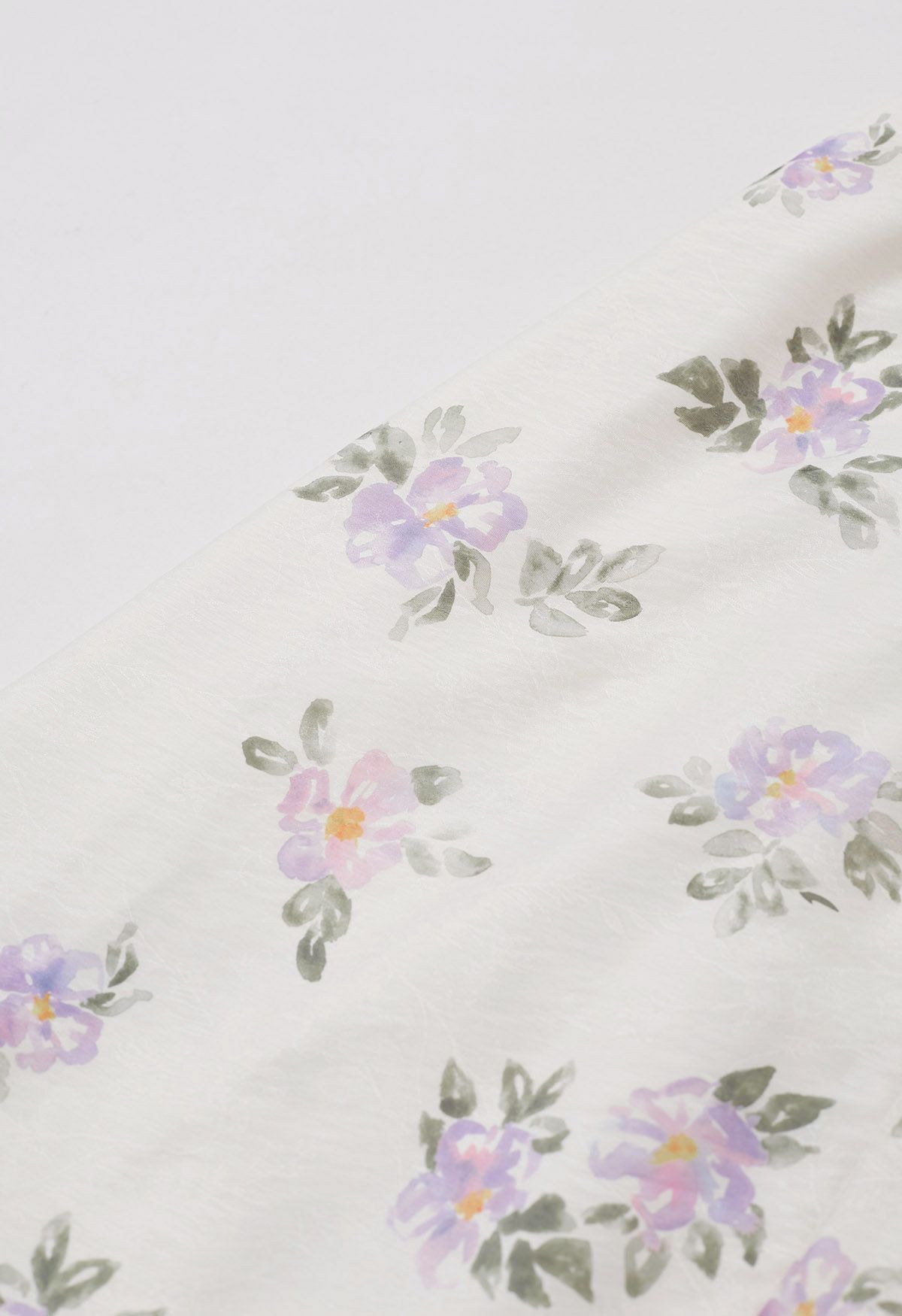 Robe caraco à volants et bordure florale aquarelle, lilas