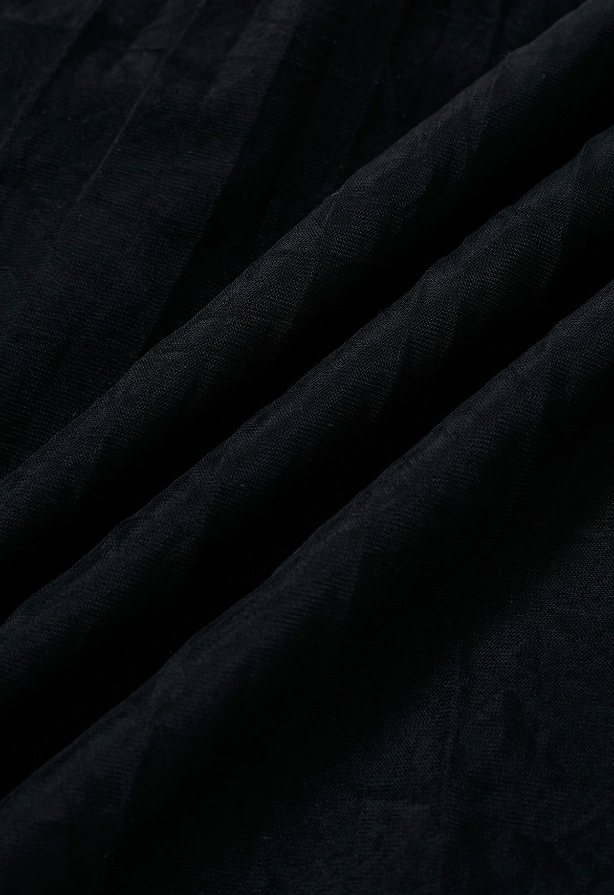Jupe mi-longue en tulle à ourlet passepoilé en noir