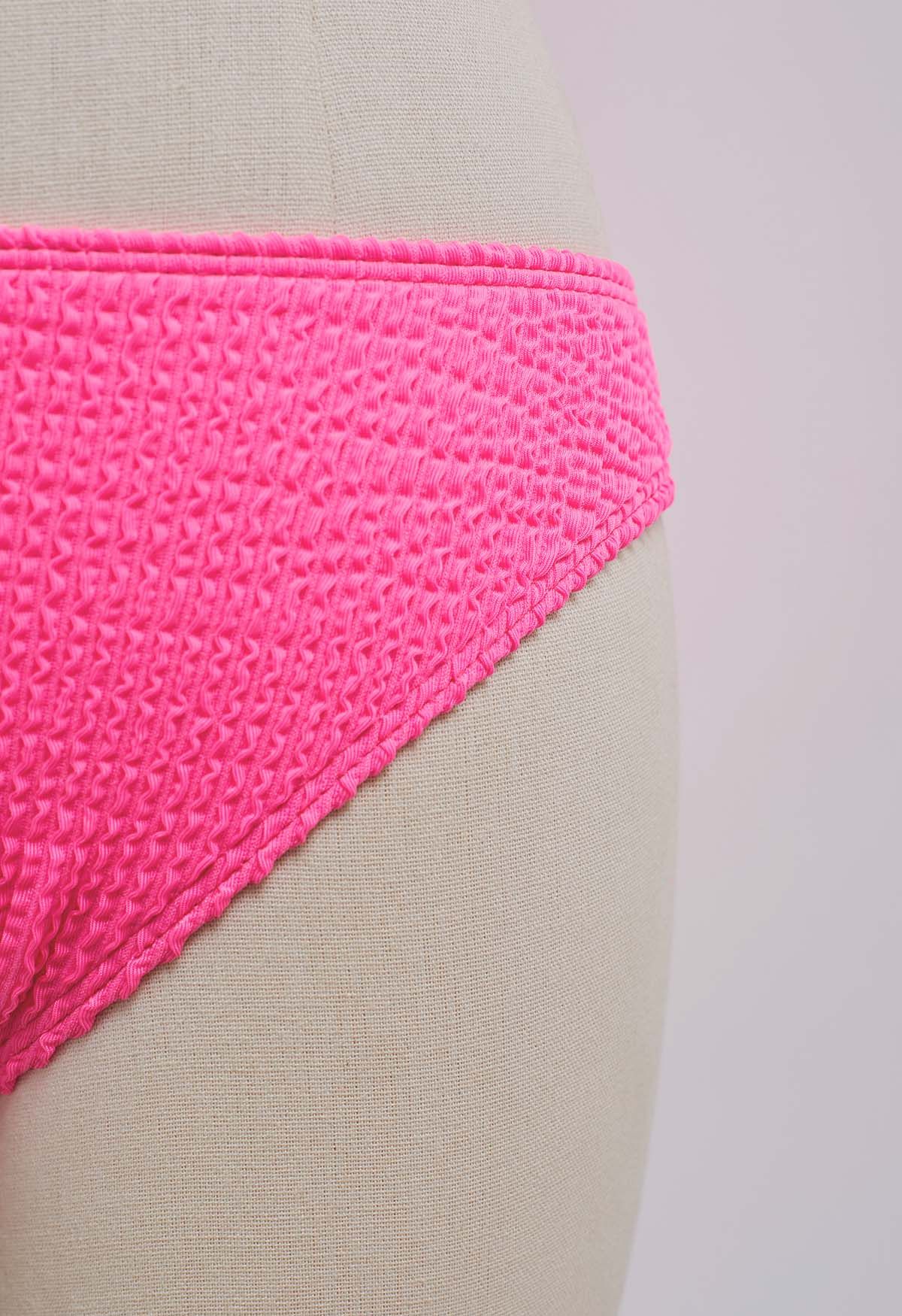 Ensemble de bikini torsadé à texture ondulée trois pièces en rose vif