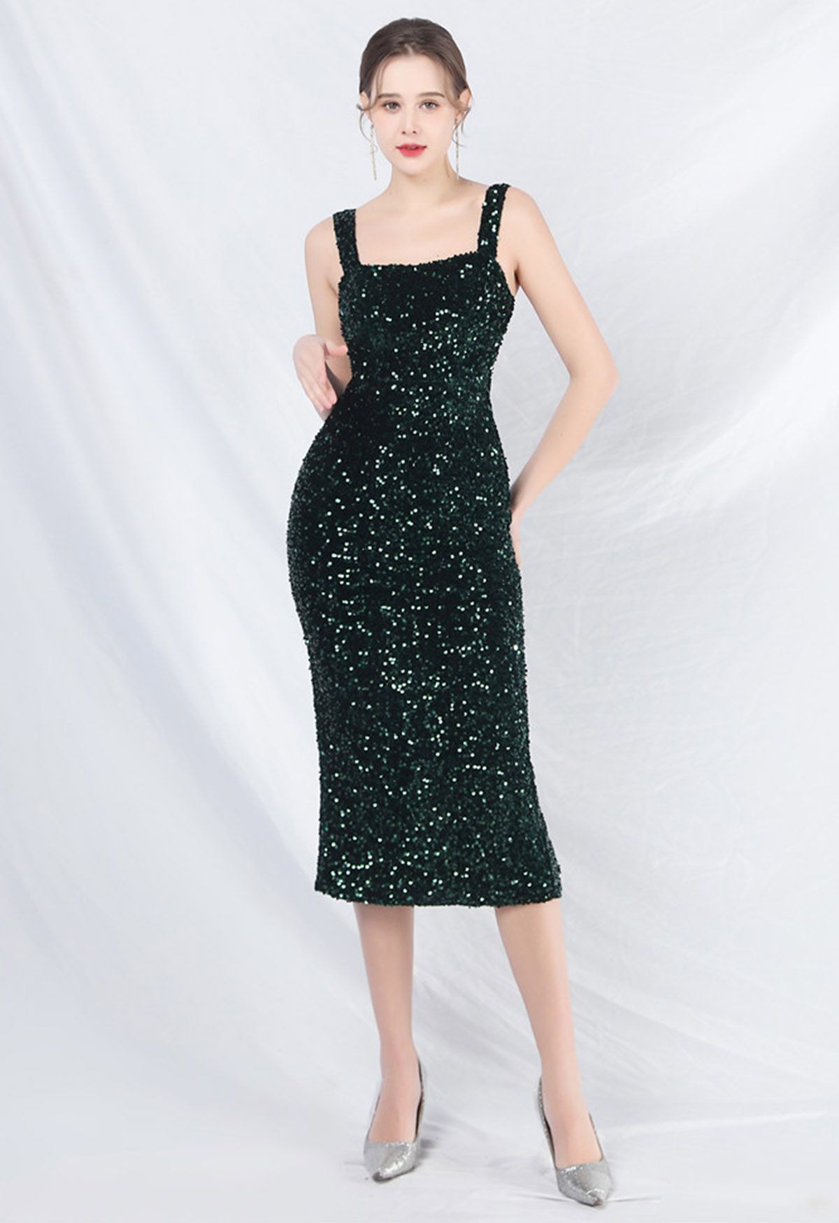 Robe caraco en velours fendue à paillettes scintillantes en vert foncé