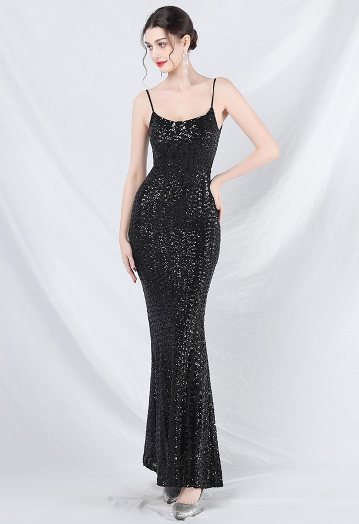 Robe caraco sirène à sequins de conte de fées en noir