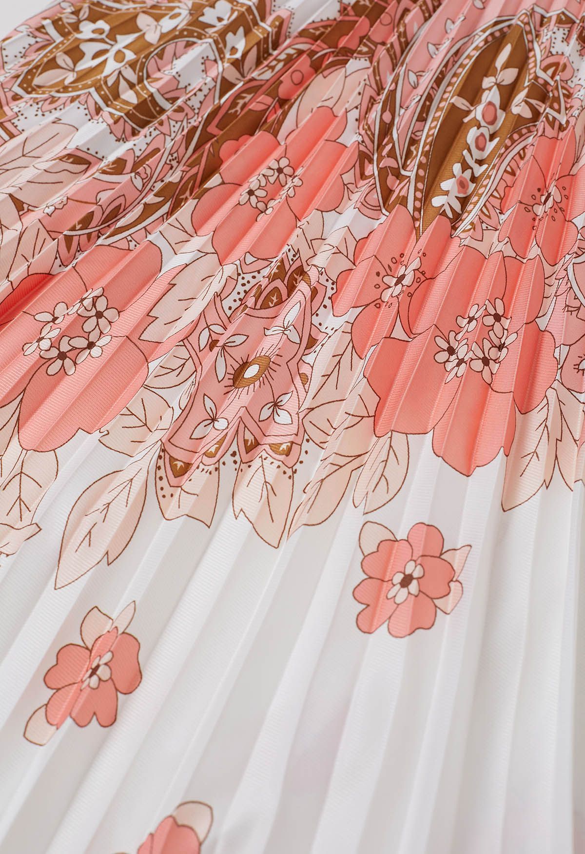 Blossoming Day - Robe longue plissée aquarelle en corail