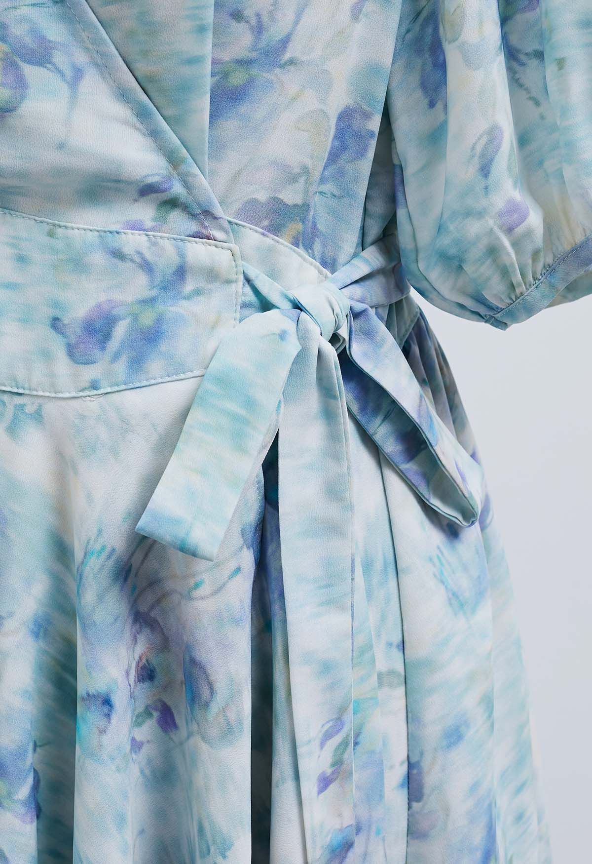 Mini-robe portefeuille à fleurs bleu aquarelle avec tour de cou