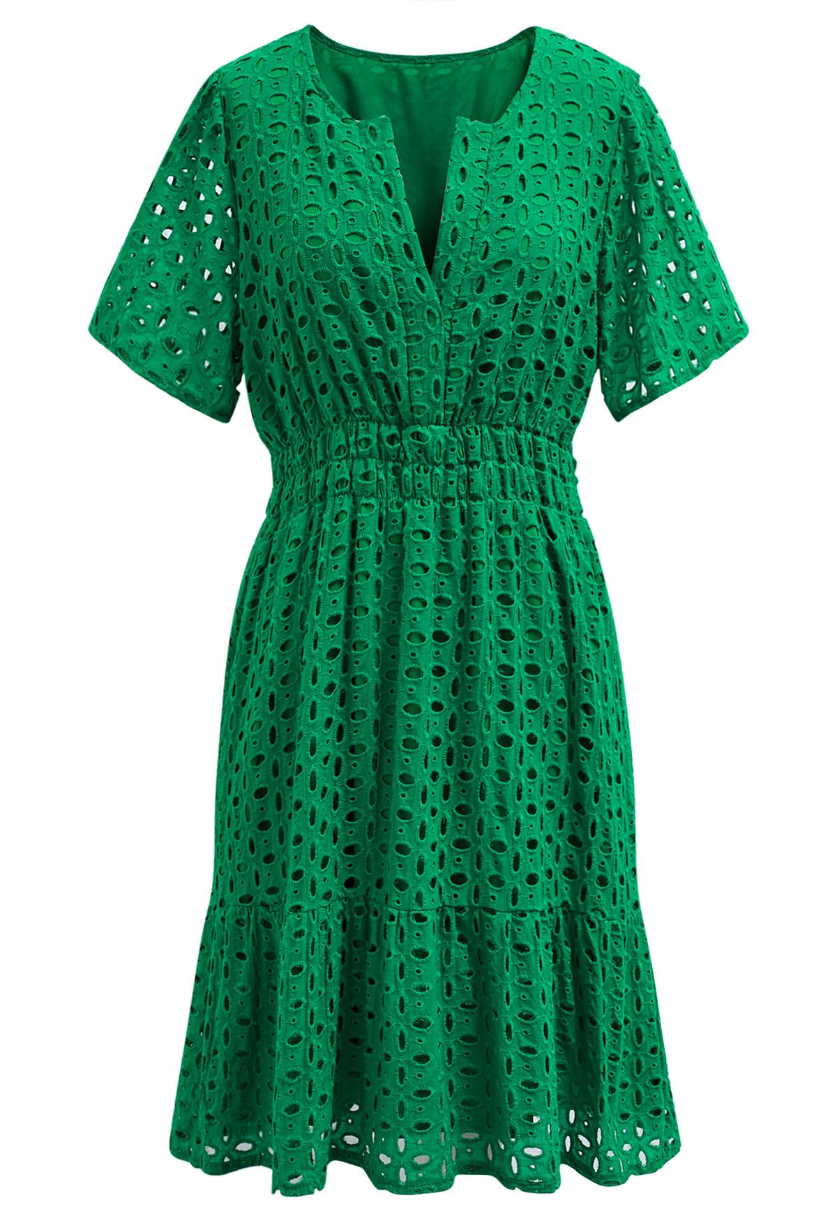 Robe en coton à col en V et broderies d'œillets en vert