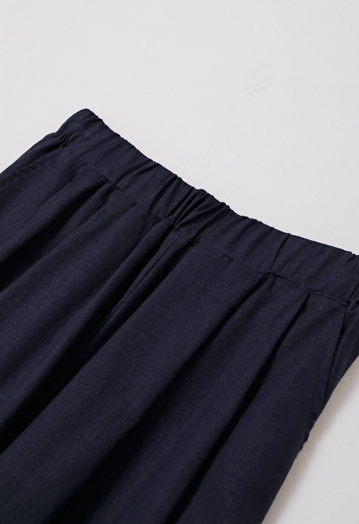 Pantalon large en lin mélangé avec poches latérales, bleu marine