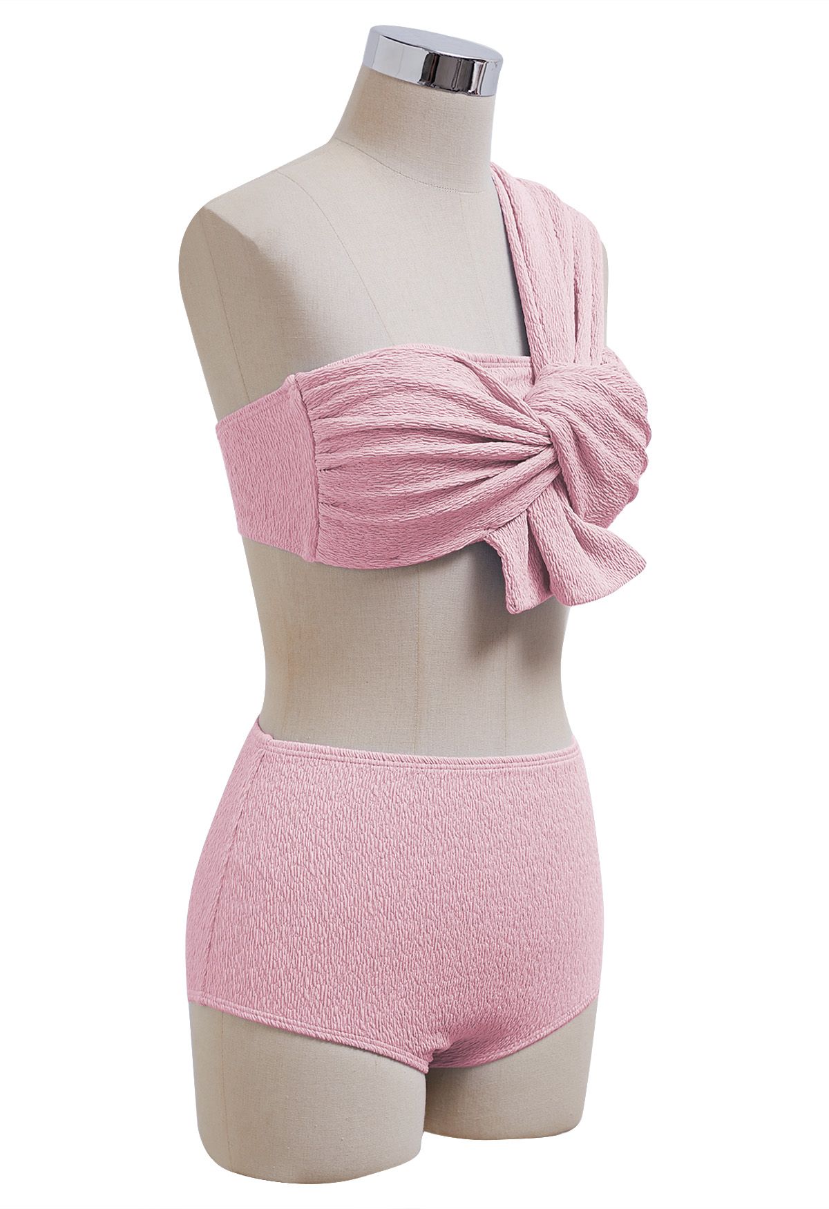 Ensemble de bikini texturé noué à une épaule en rose