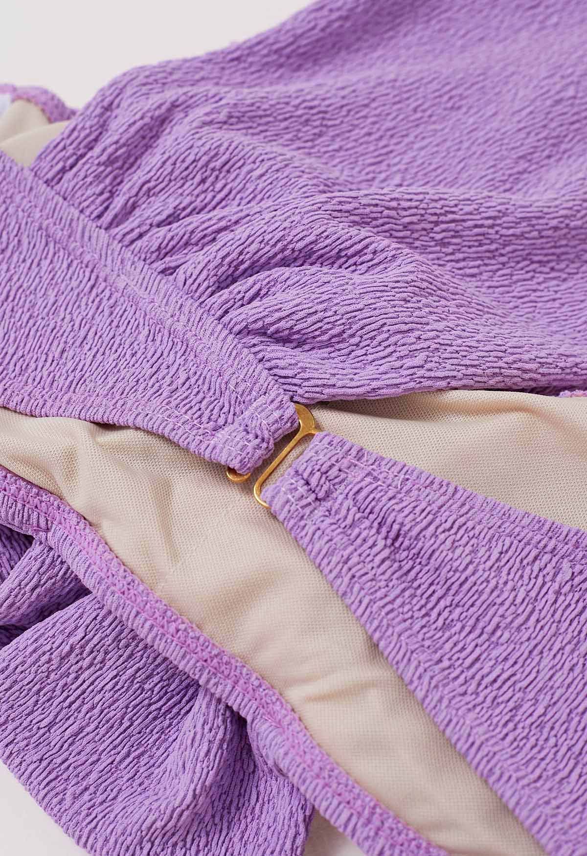 Ensemble de bikini texturé noué à une épaule en lilas