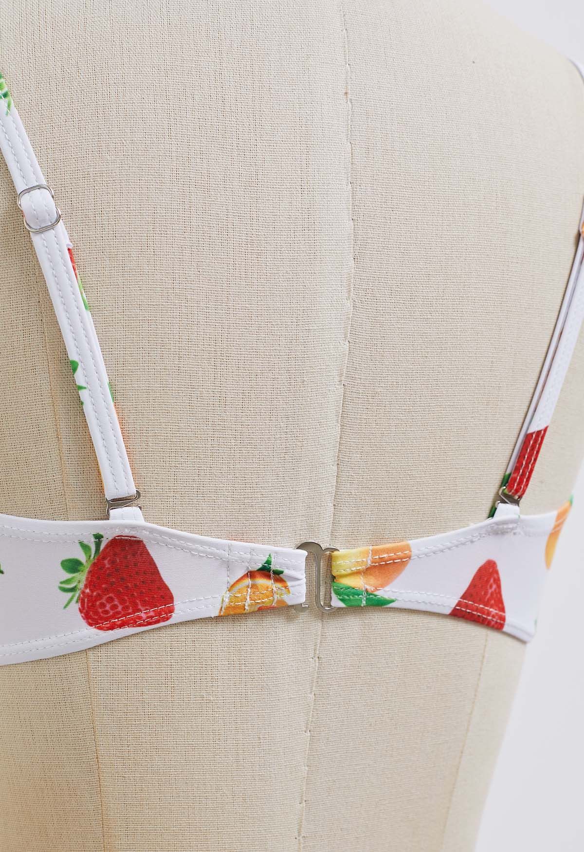 Ensemble bikini imprimé fruits en blanc