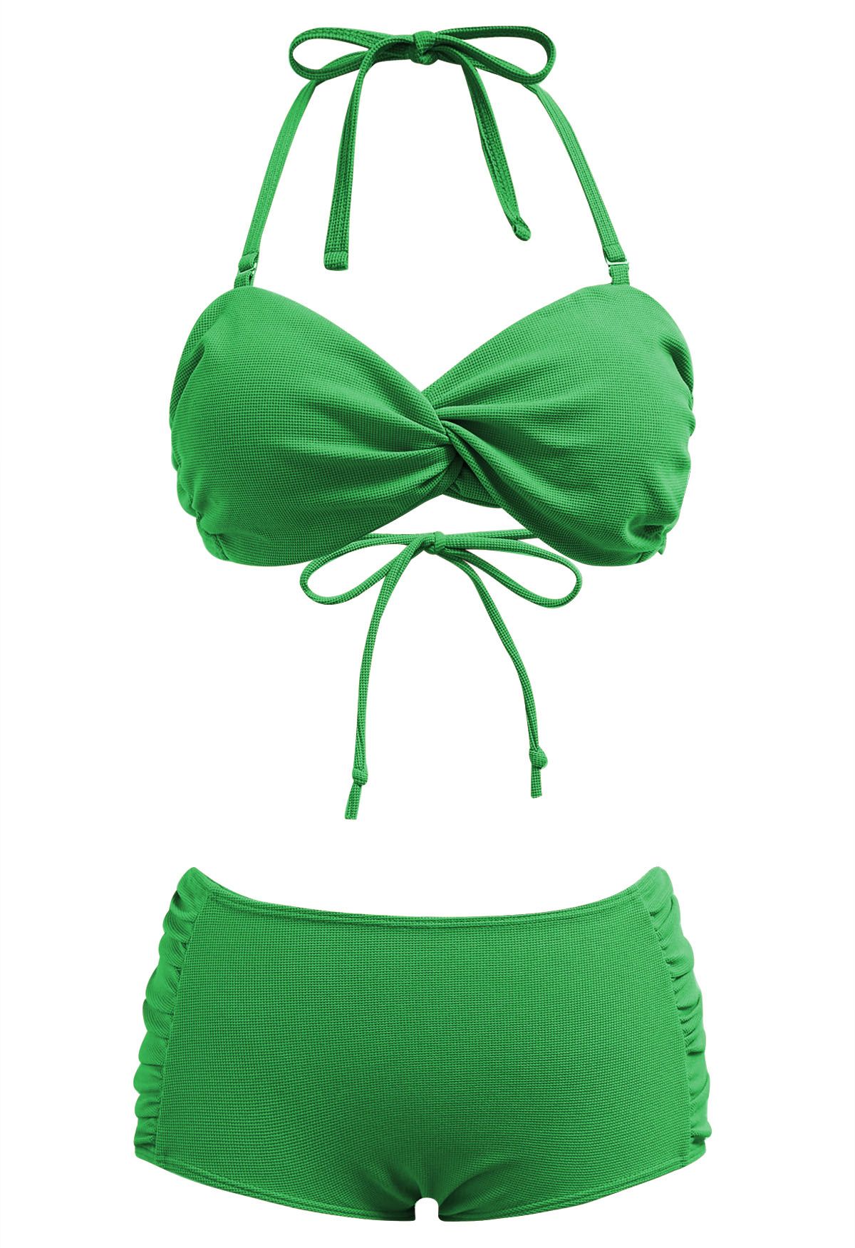 Ensemble de bikini dos nu froncé sur les côtés avec détail torsadé en vert