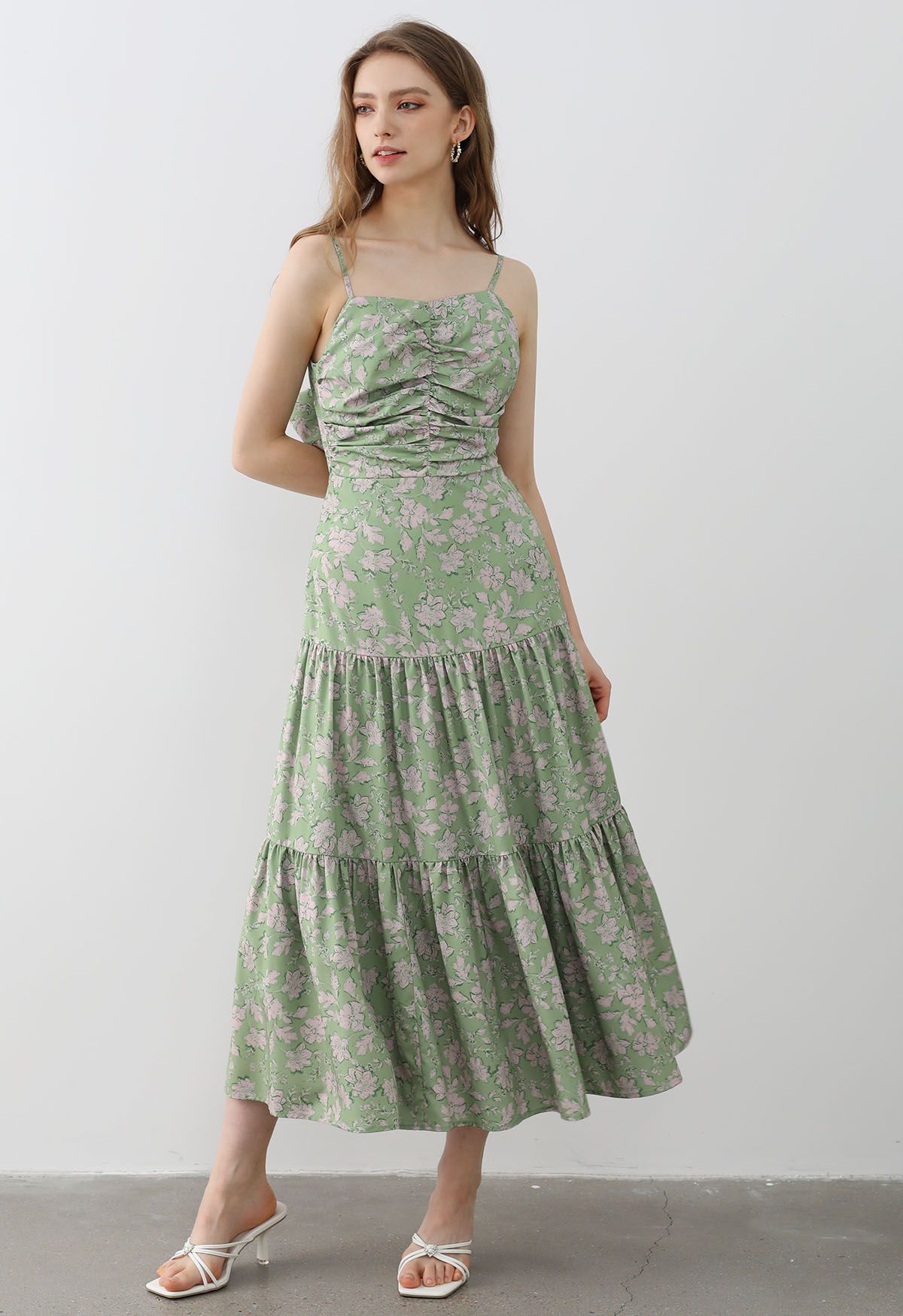 Robe caraco à imprimé floral et nœud papillon au dos en vert