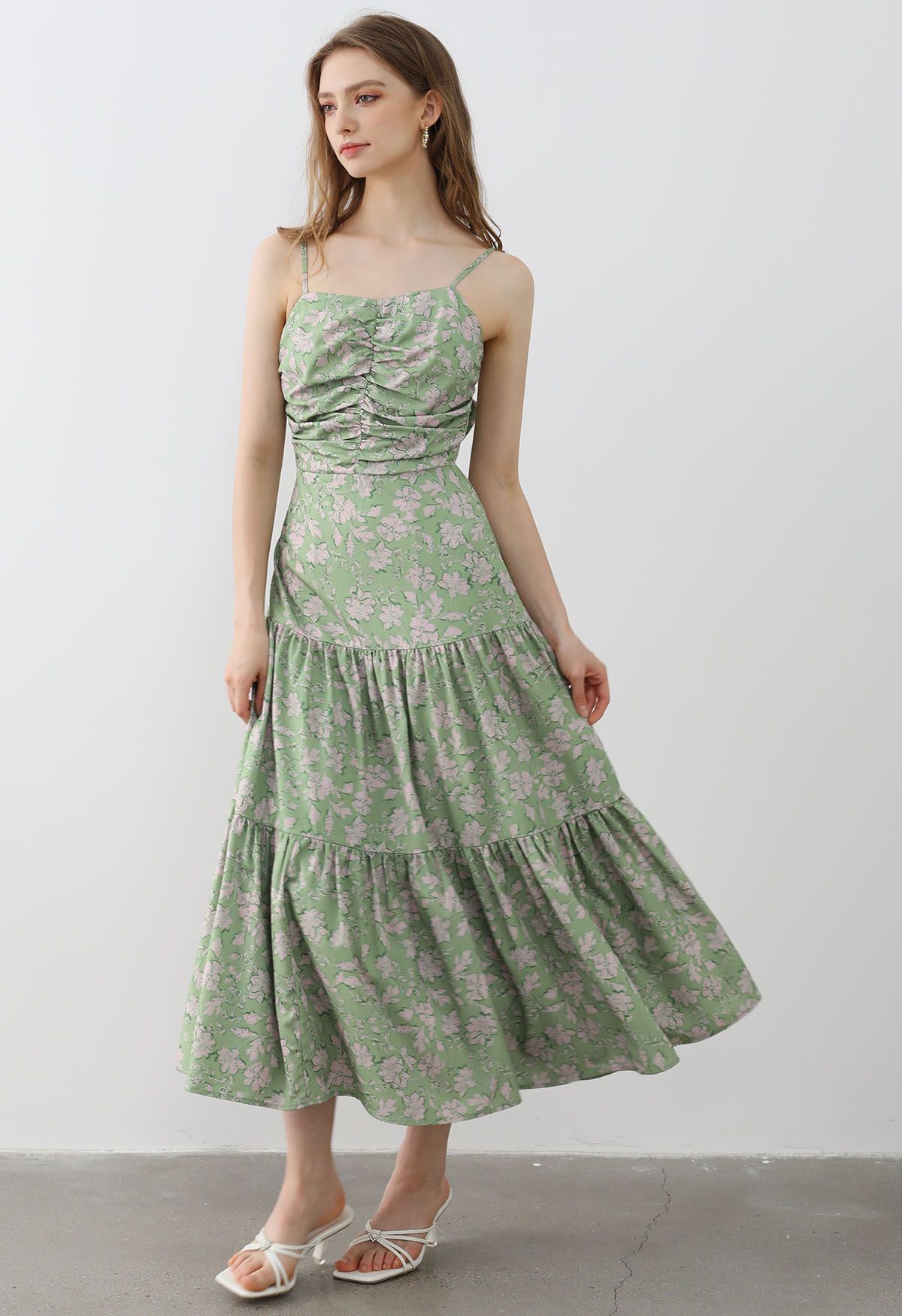 Robe caraco à imprimé floral et nœud papillon au dos en vert