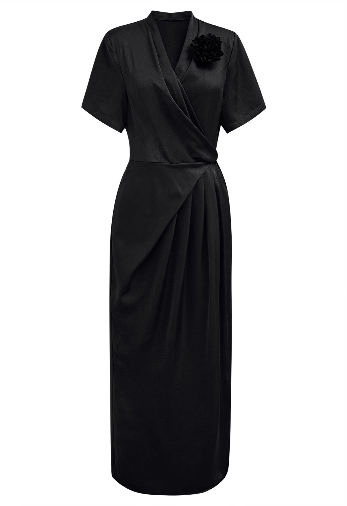 Robe en satin texturé à broche florale en noir