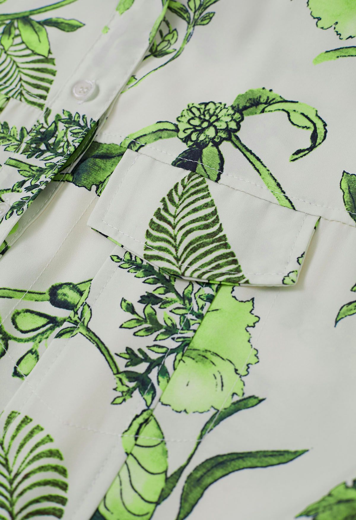 Robe chemise verte à manches courtes imprimée de feuilles de palmier tropicales