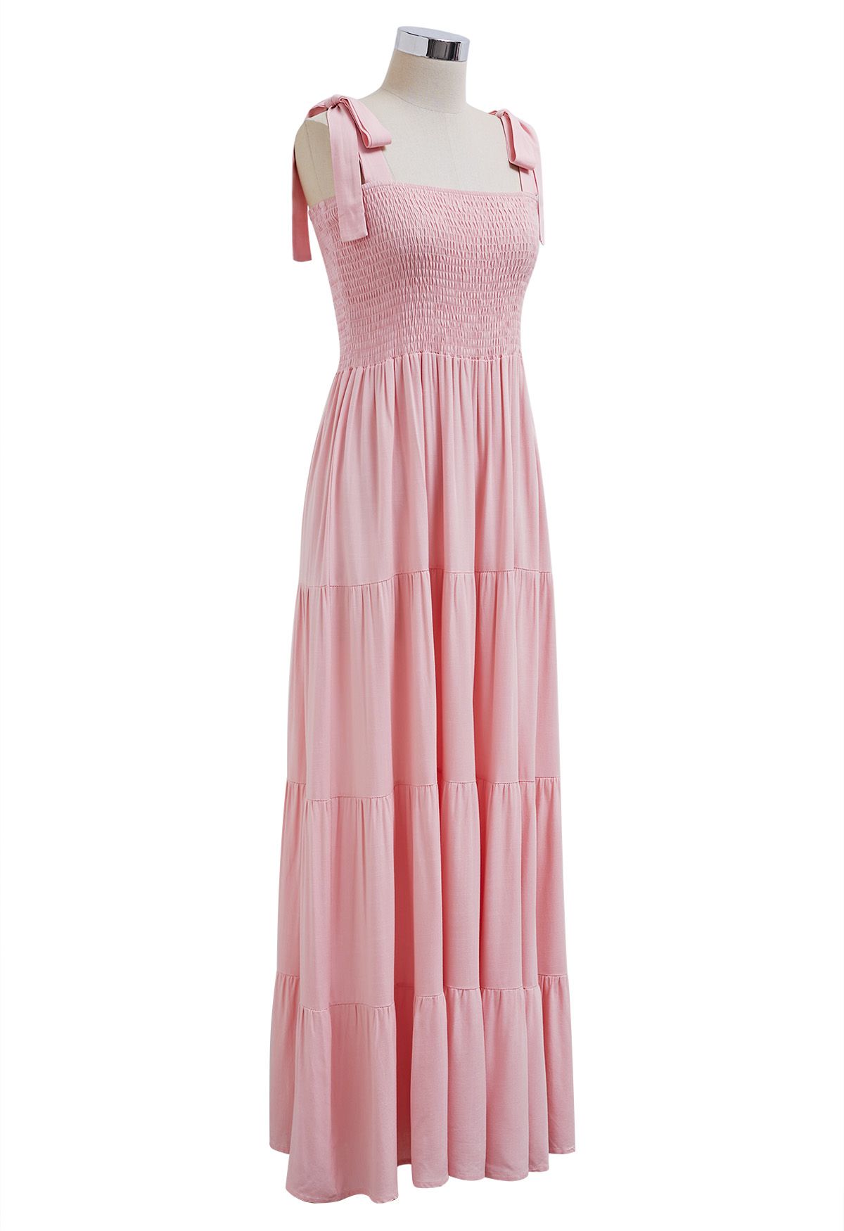 Robe longue froncée à épaules nouées flottantes en rose