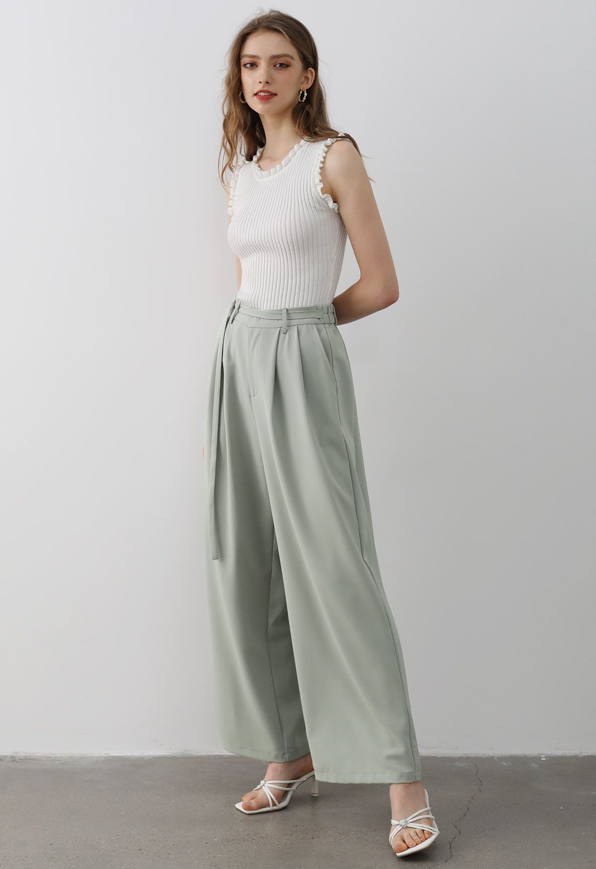 Pantalon Palazzo Plissé à Taille Ceinturée en Vert Pois