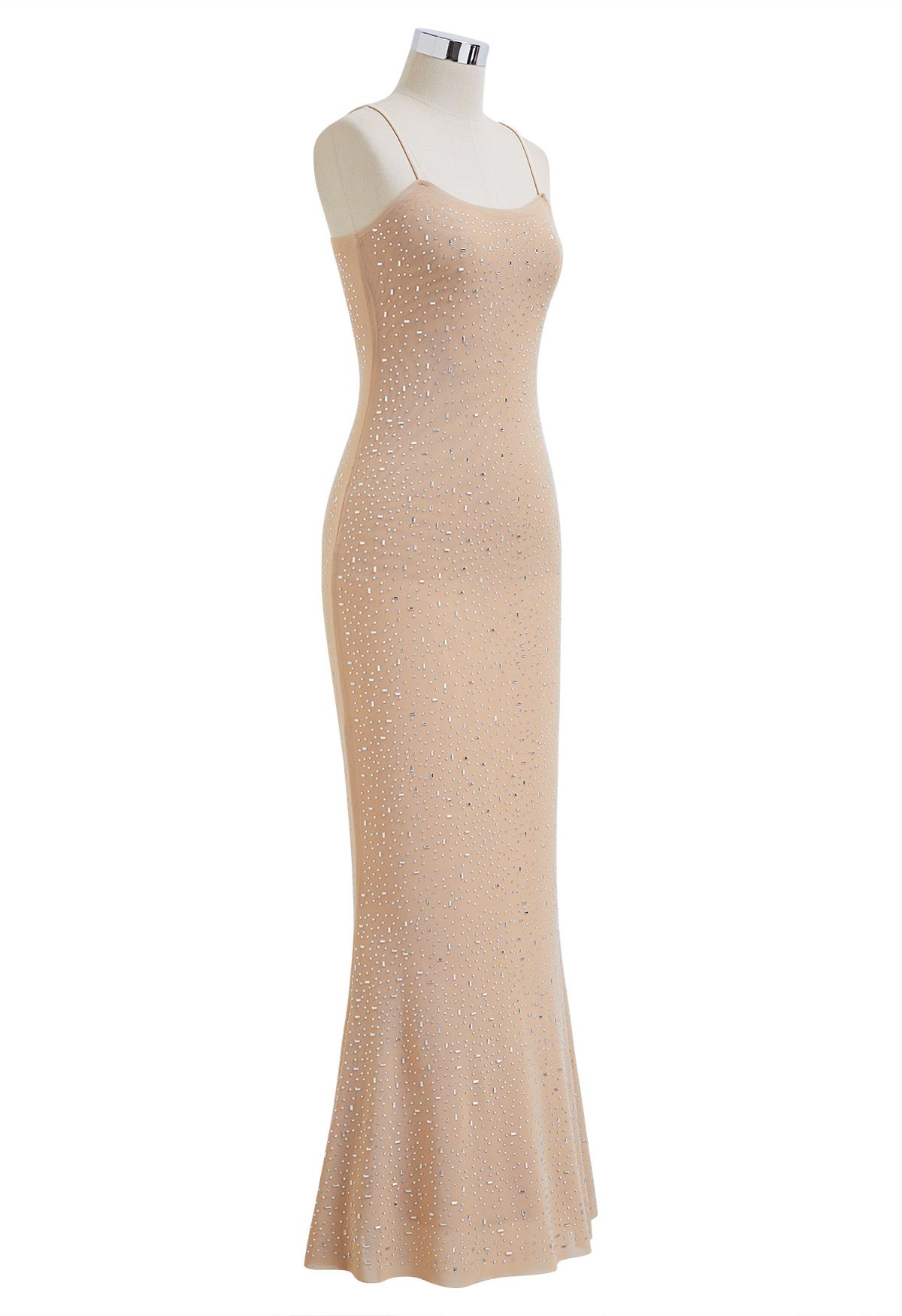 Robe longue moulante en maille ornée de strass, beige