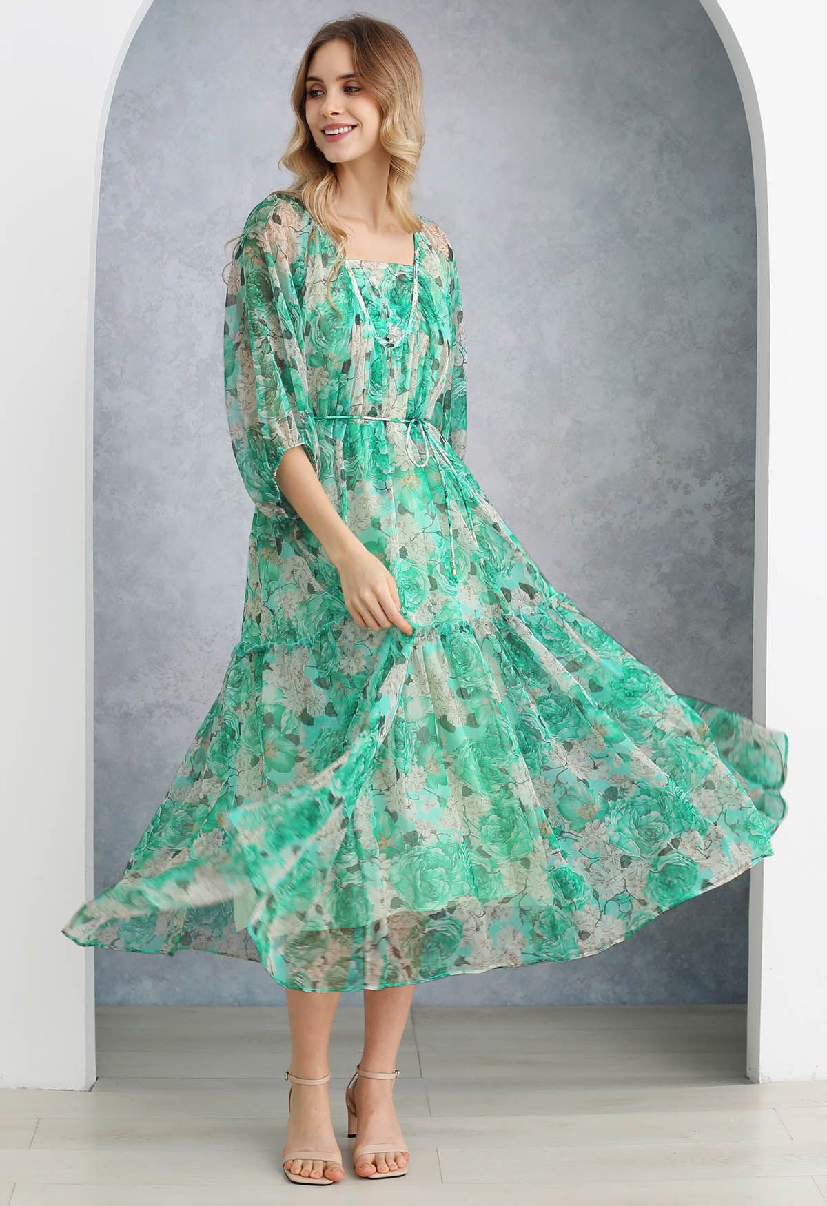 Robe Dolly à manches bulles et imprimé floral Gauzy en vert