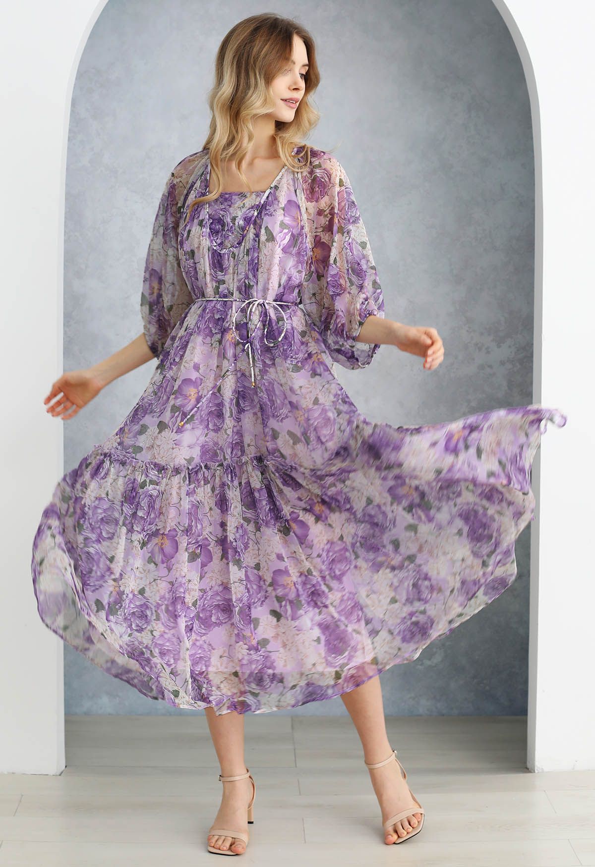 Robe Dolly Gauzy à imprimé floral et manches bulles en violet