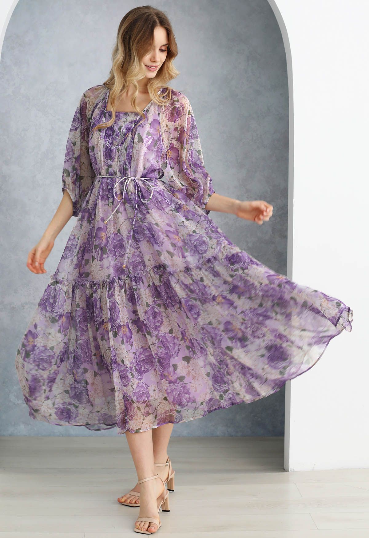 Robe Dolly Gauzy à imprimé floral et manches bulles en violet