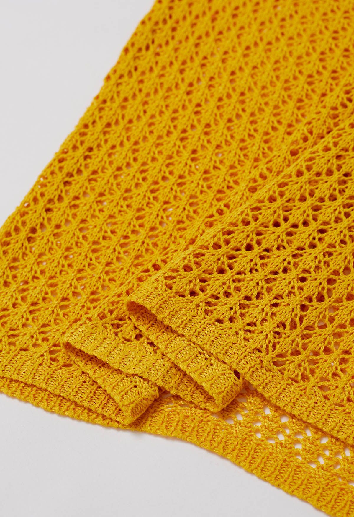 Cache-maillot au crochet à décor de perles à dos ouvert en jaune