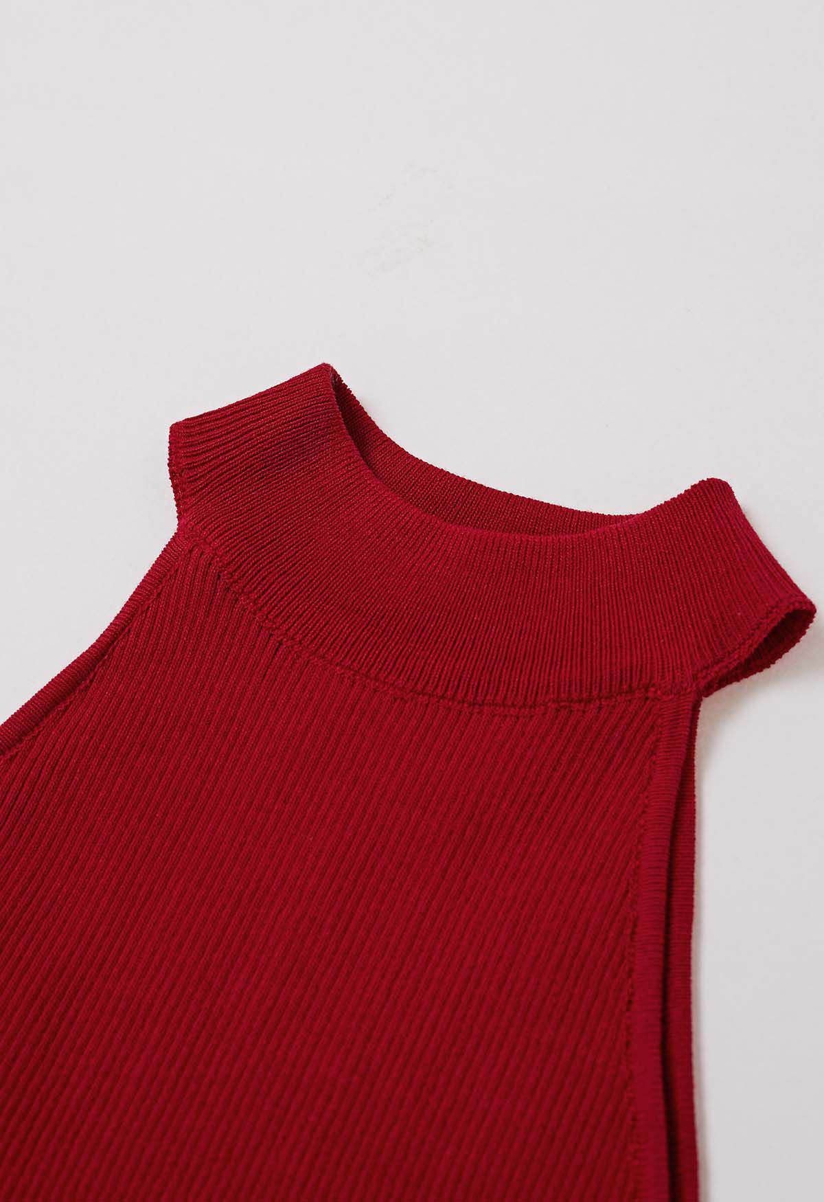 Haut en tricot dos nu sans manches avec ruban croisé en rouge