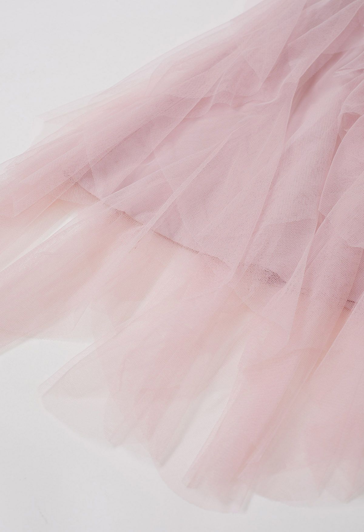 Robe caraco en tulle à détail torsadé en rose