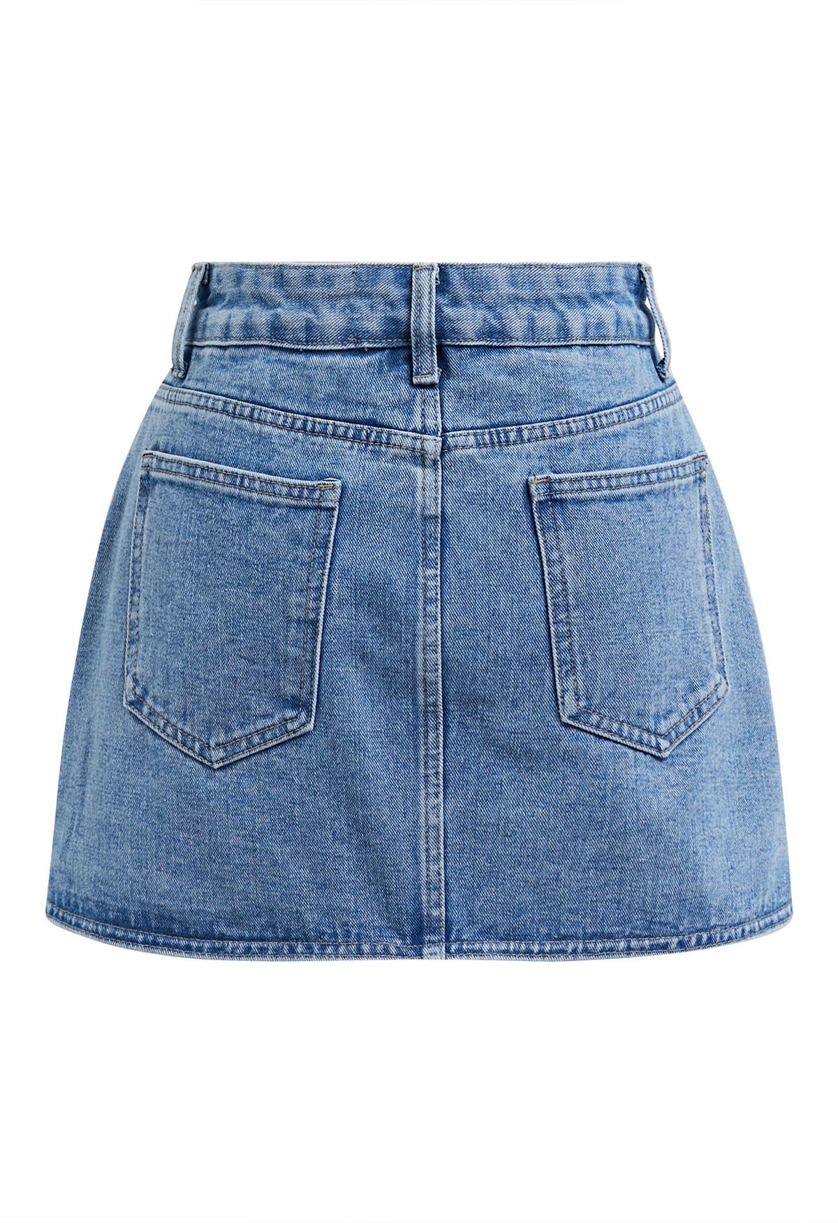 Jupe-short moderne en jean avec poche à rabat en bleu