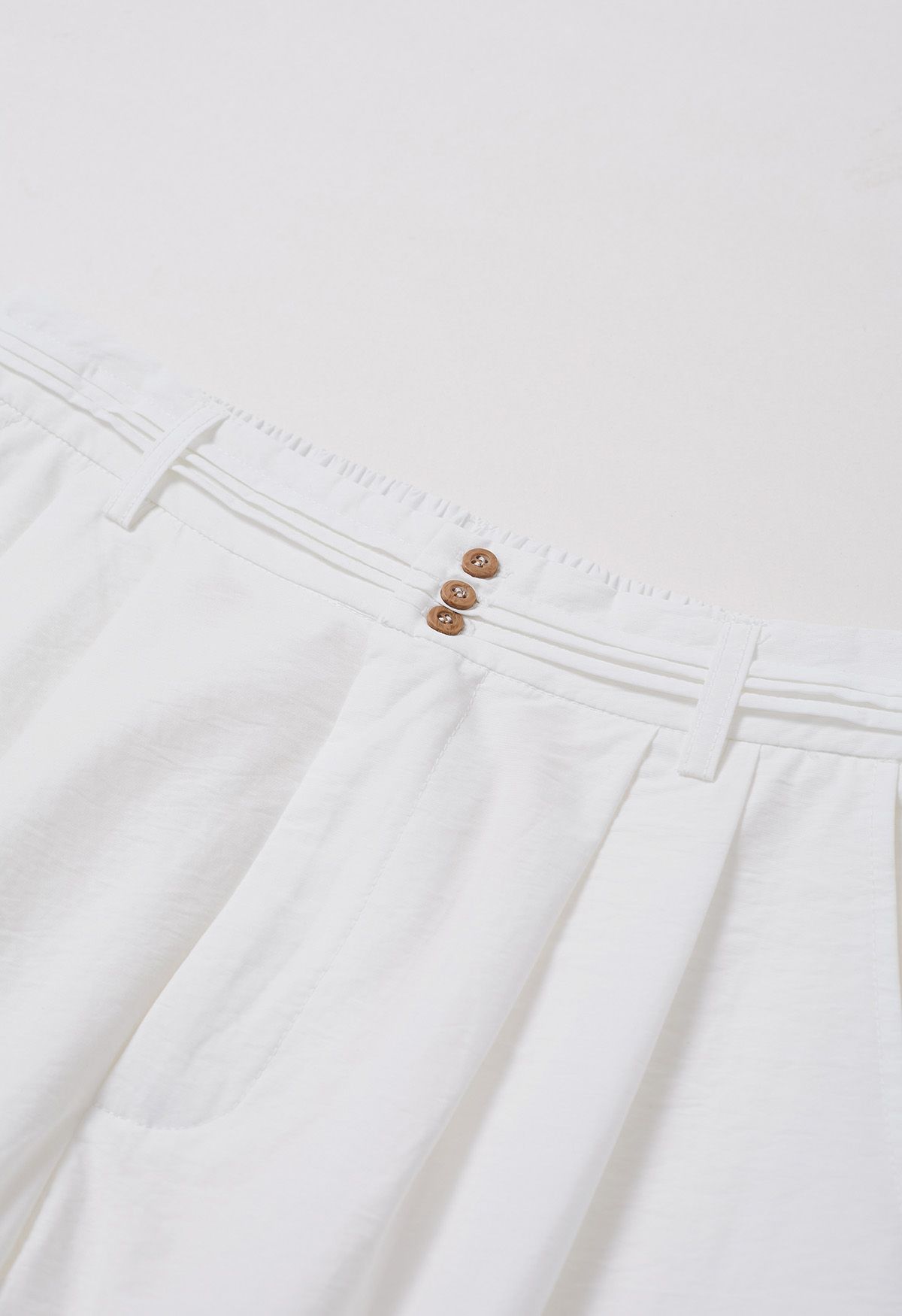 Pantalon large à détails nervurés en blanc