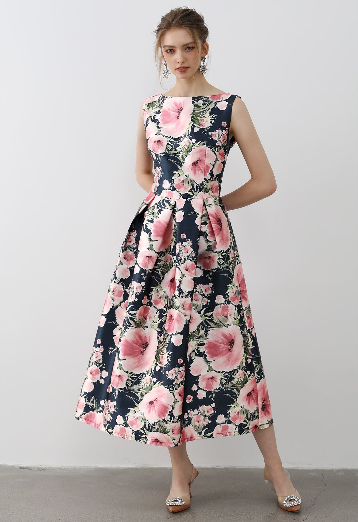 Robe mi-longue sans manches Graceful Blossom en bleu marine