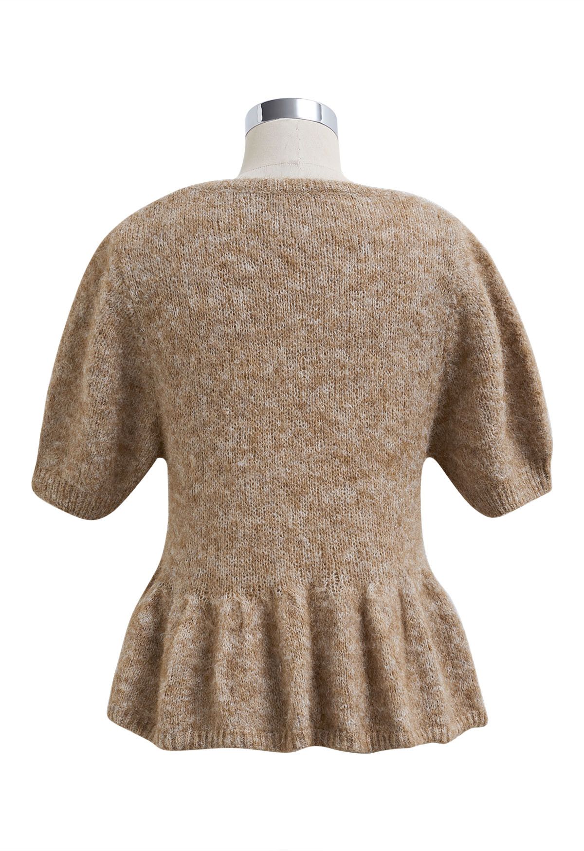 Haut en tricot pelucheux à motif péplum Flair en beige