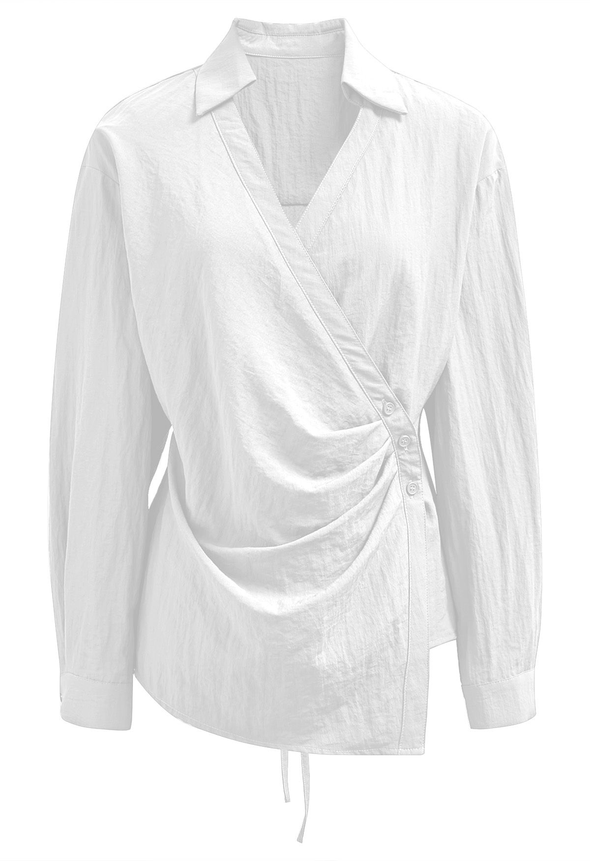 Chemise portefeuille boutonnée à col et plis latéraux en blanc